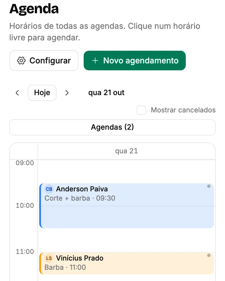 Agenda de uma barbearia no celular, mostrando um dia com três reservas.