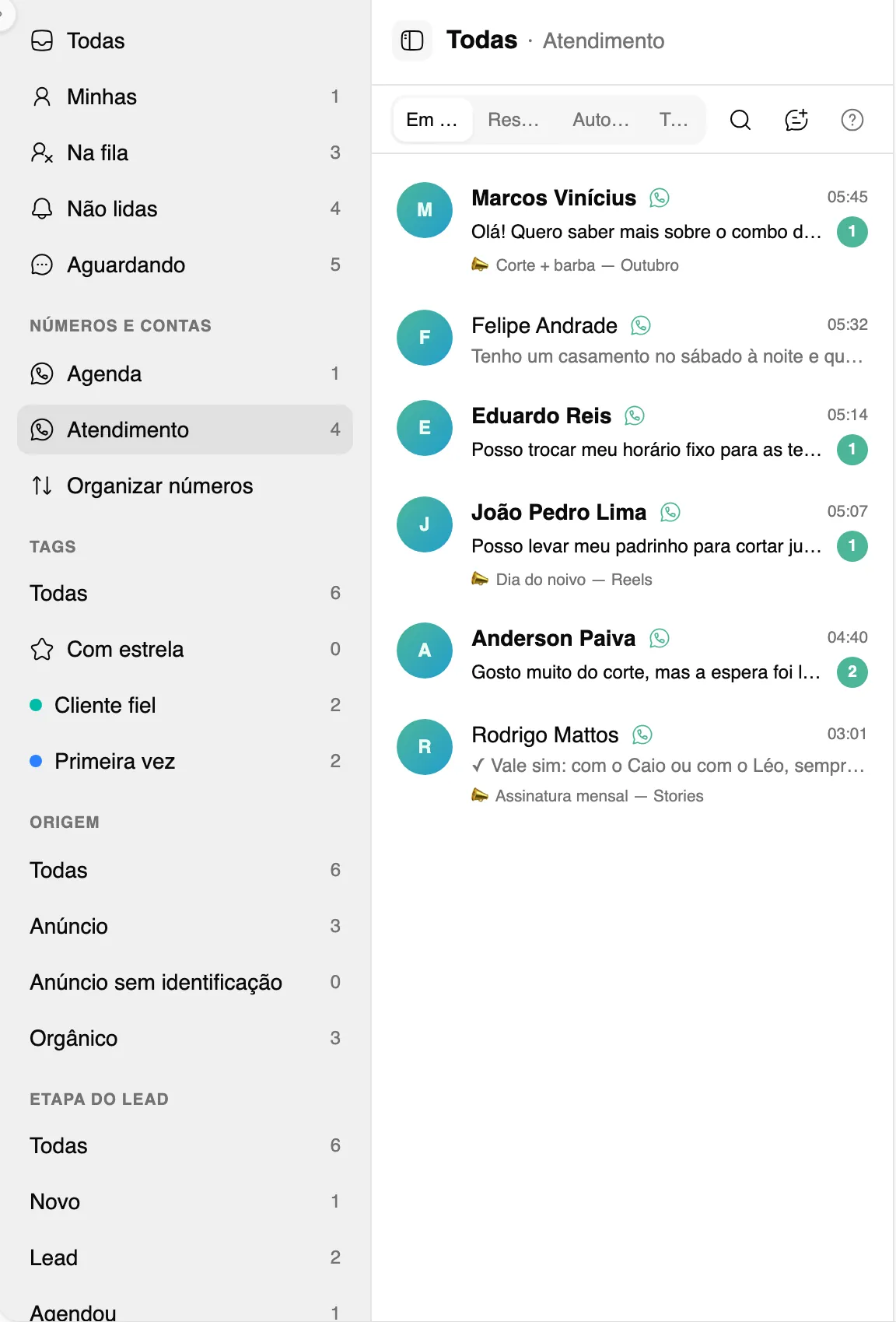 Lista de Conversas com o painel de filtros à esquerda: Minhas, Na fila, Não lidas e Aguardando.